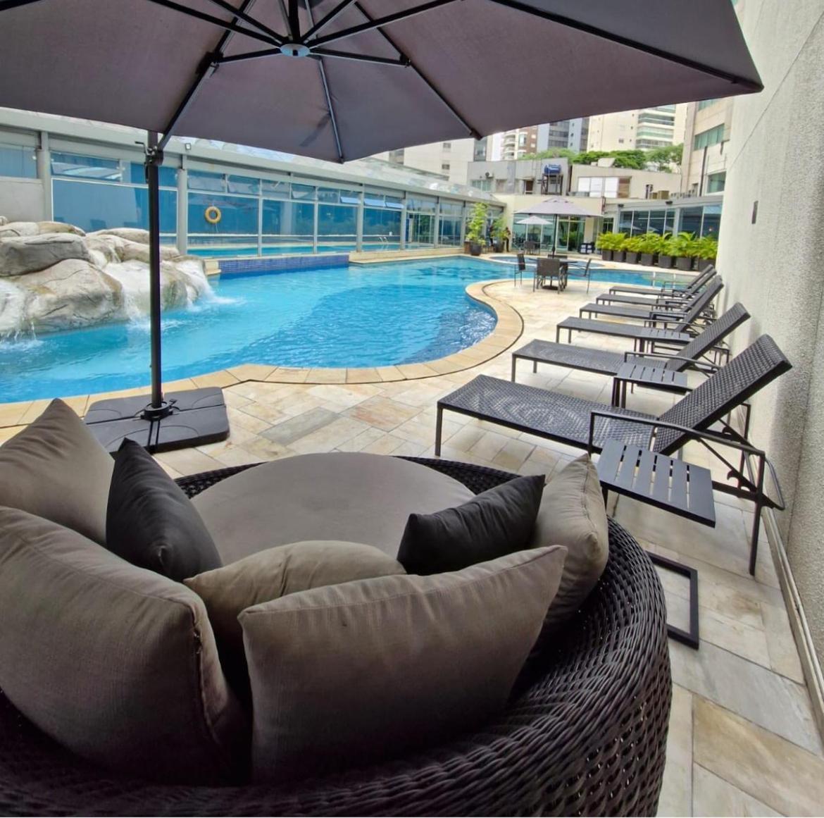 Inside Radisson Olimpia Apartamento